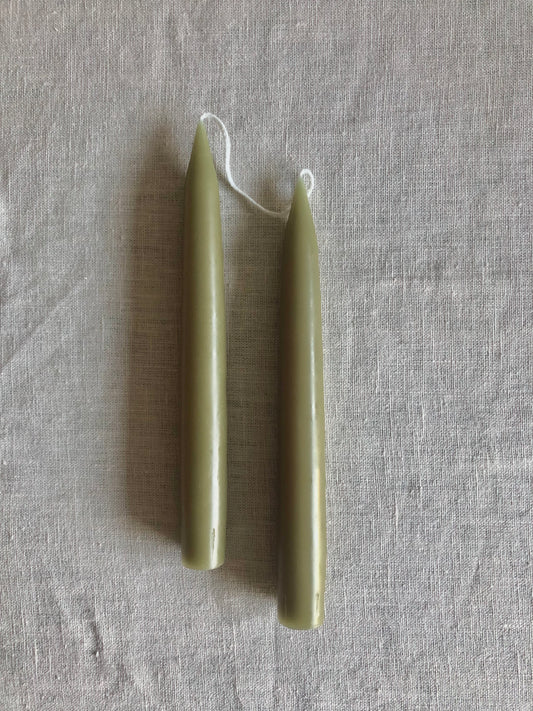Hand Dipped Candle 20cm (2 Stk) - OLIVE