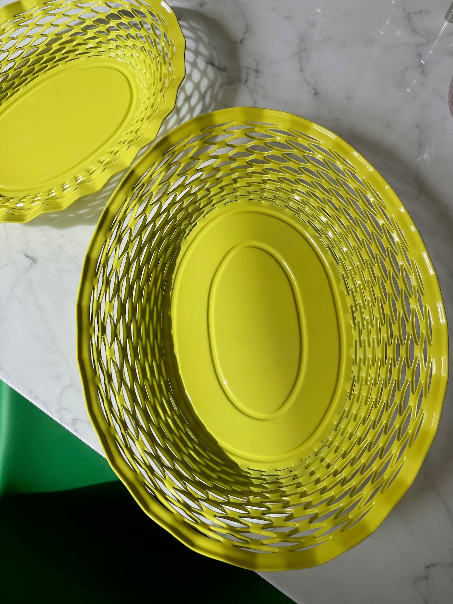Bread basket from France - YELLOW