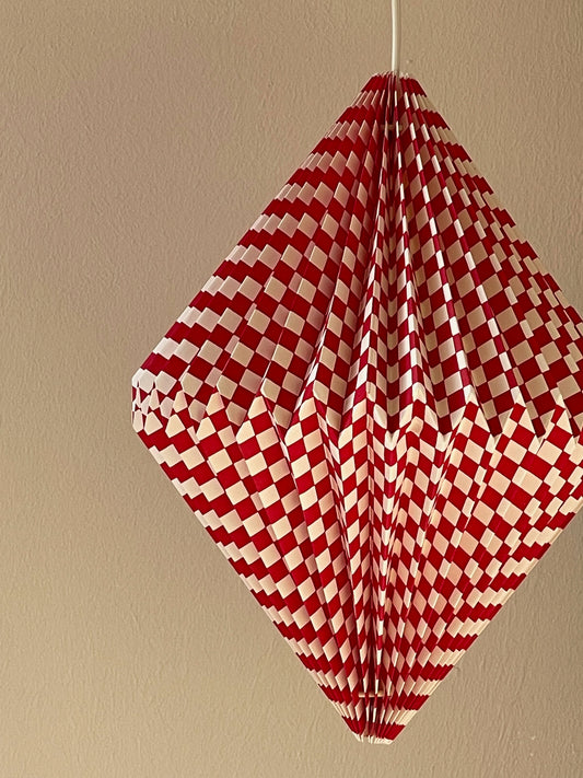 Paper lampshade - RED CHECKERED