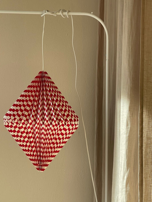 Paper lampshade - RED CHECKERED